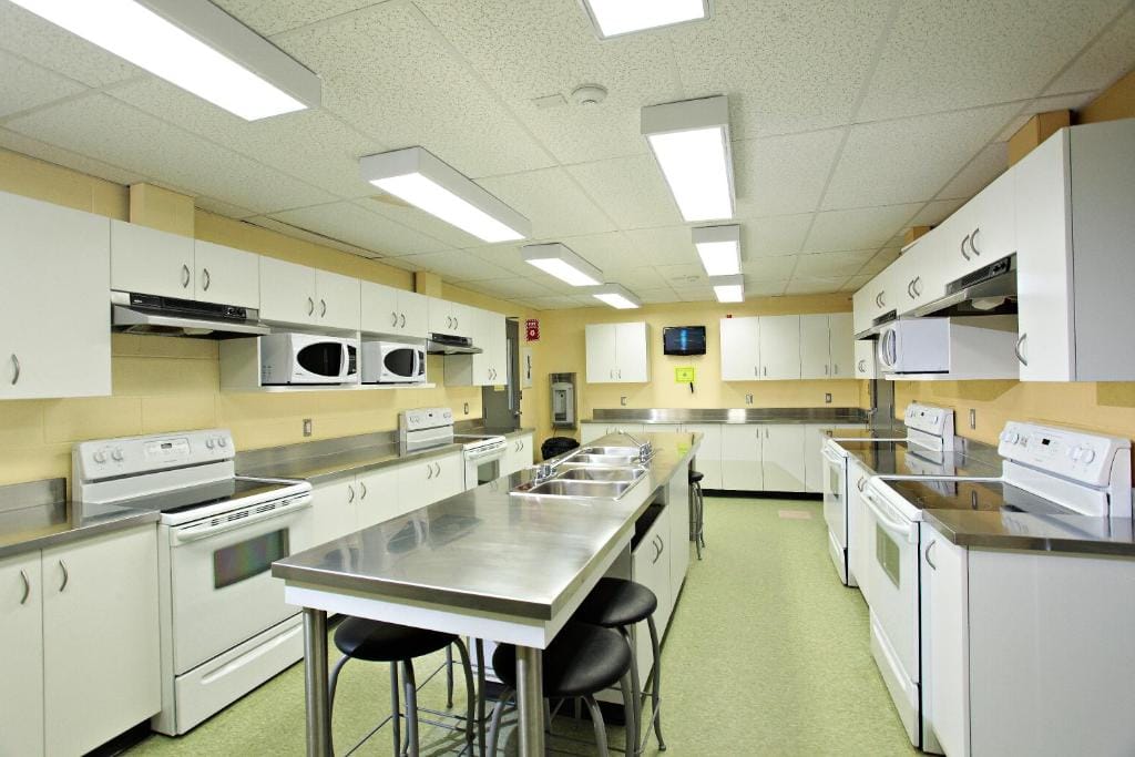 Residence & Conference Centre - Sudbury West — 4
