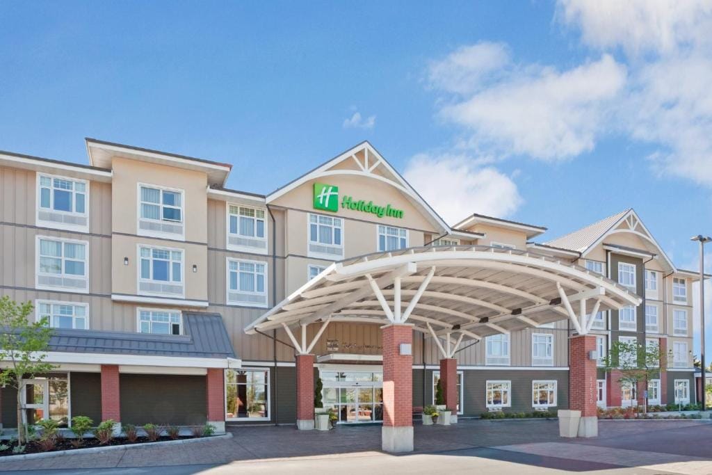 Holiday Inn Hotel & Suites Surrey East - Cloverdale by IHG — 1