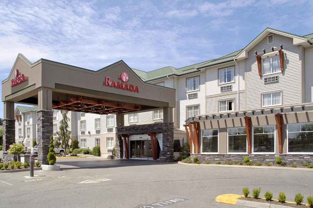 Ramada by Wyndham Surrey/Langley — 4