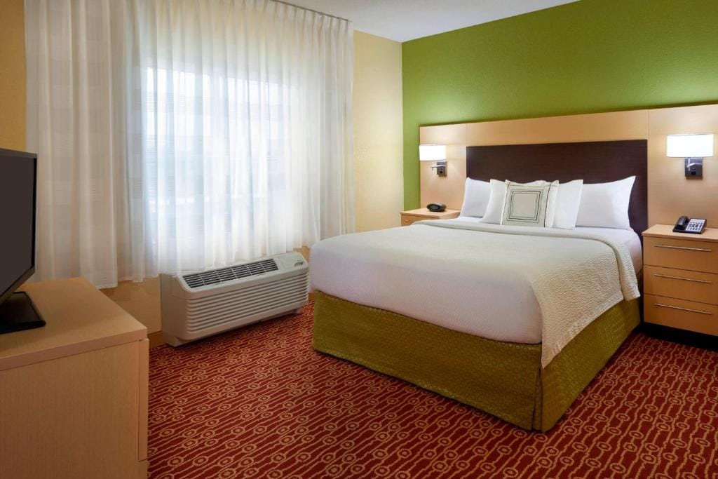 TownePlace Suites by Marriott Thunder Bay — 2