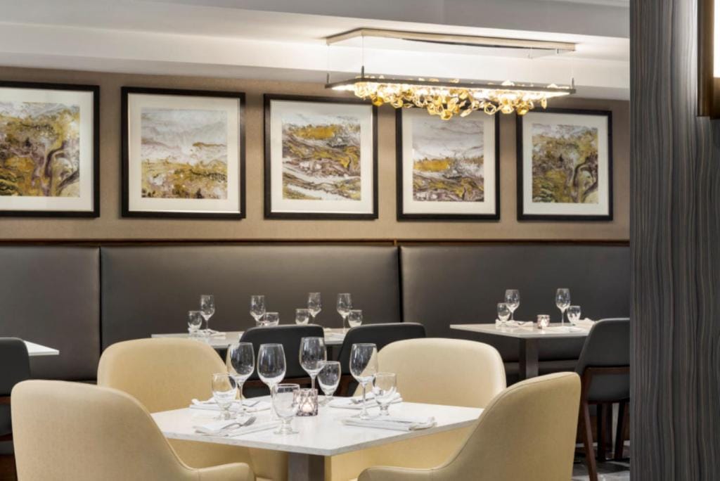 Crowne Plaza Toronto Airport by IHG — 3