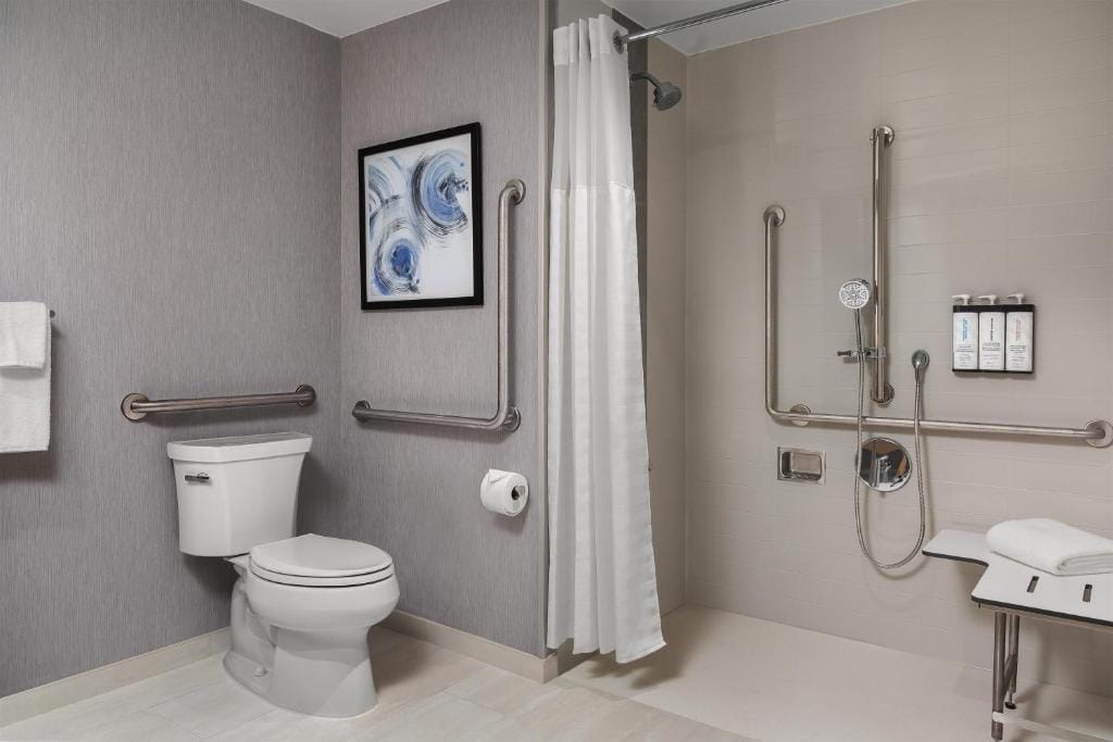 Hyatt Place Toronto Airport — 2