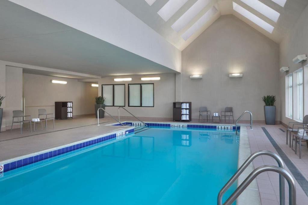 Residence Inn by Marriott Toronto Airport — 4