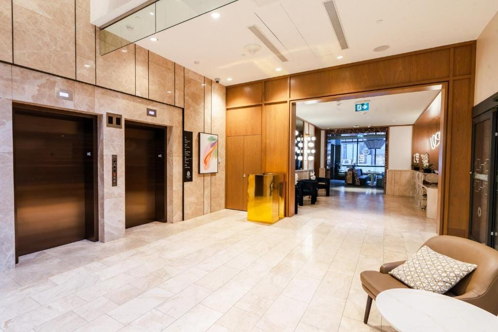 Sutton Place Hotel Toronto — 4