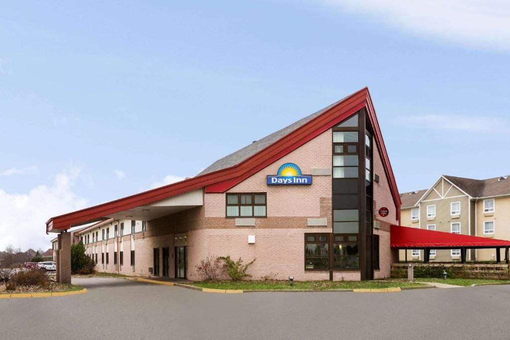 Days Inn by Wyndham Trois-Rivieres — 1