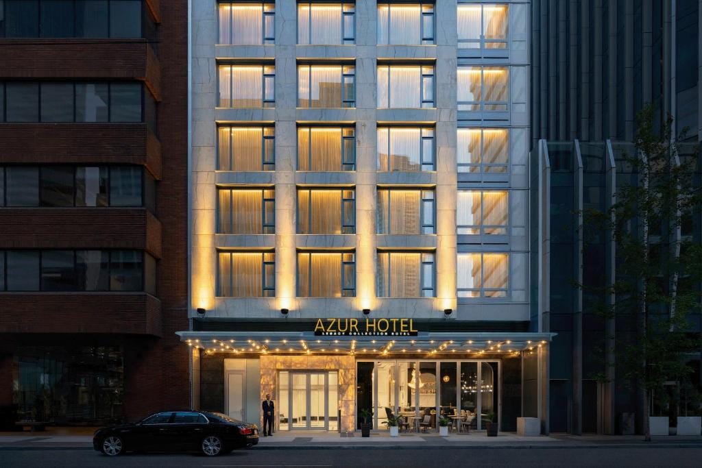 AZUR Legacy Collection Hotel — 1