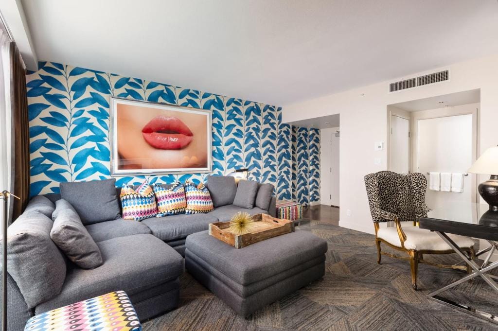 OPUS Vancouver — 1