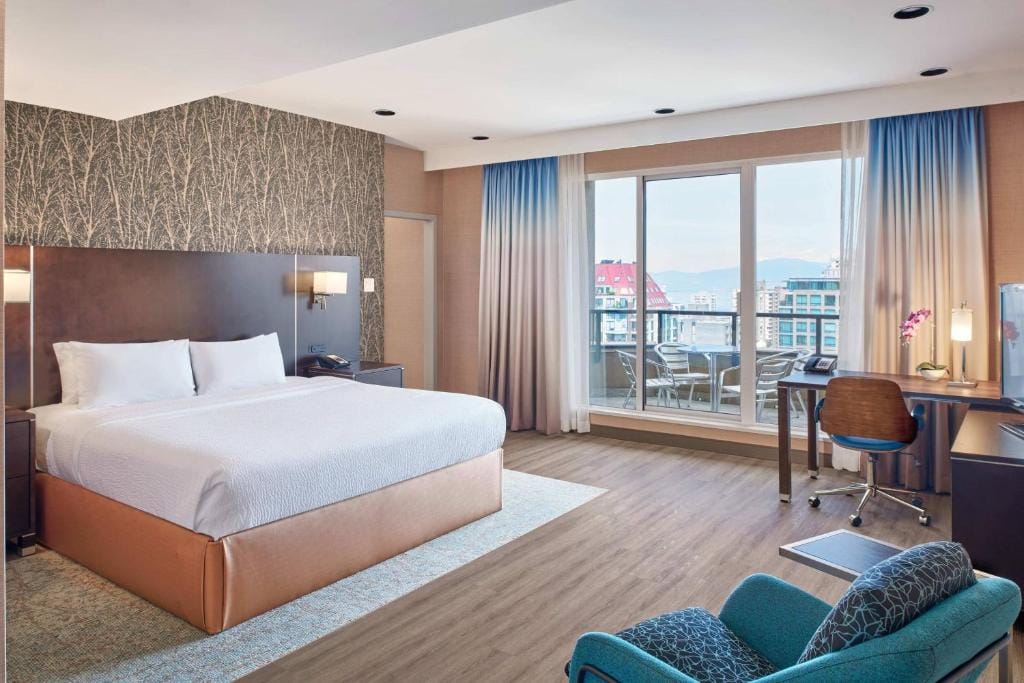 Residence Inn by Marriott Vancouver Downtown — 2