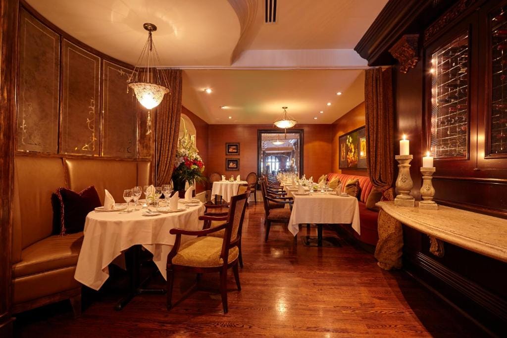 Wedgewood Hotel & Spa - Relais & Chateaux — 4
