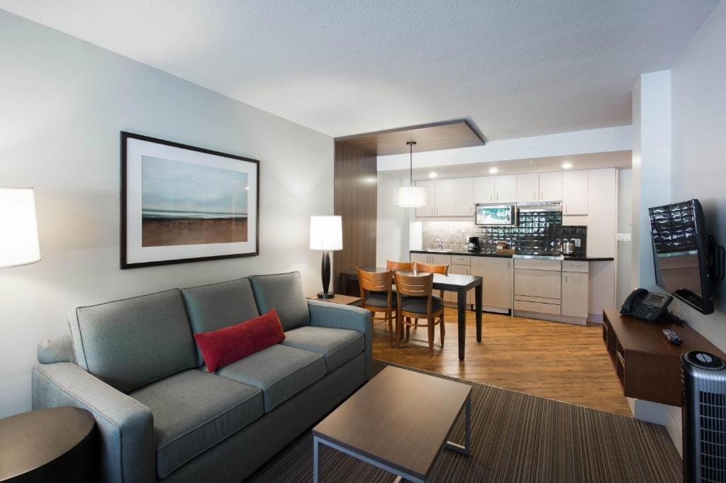 West Coast Suites at UBC — 4