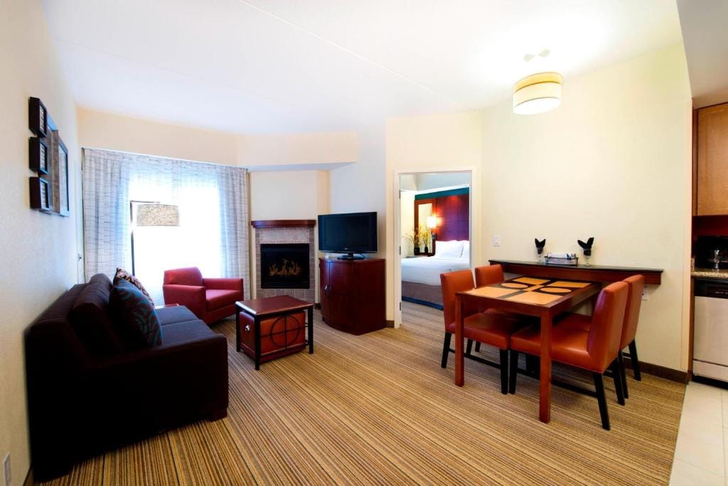 Residence Inn by Marriott Toronto Vaughan — 5