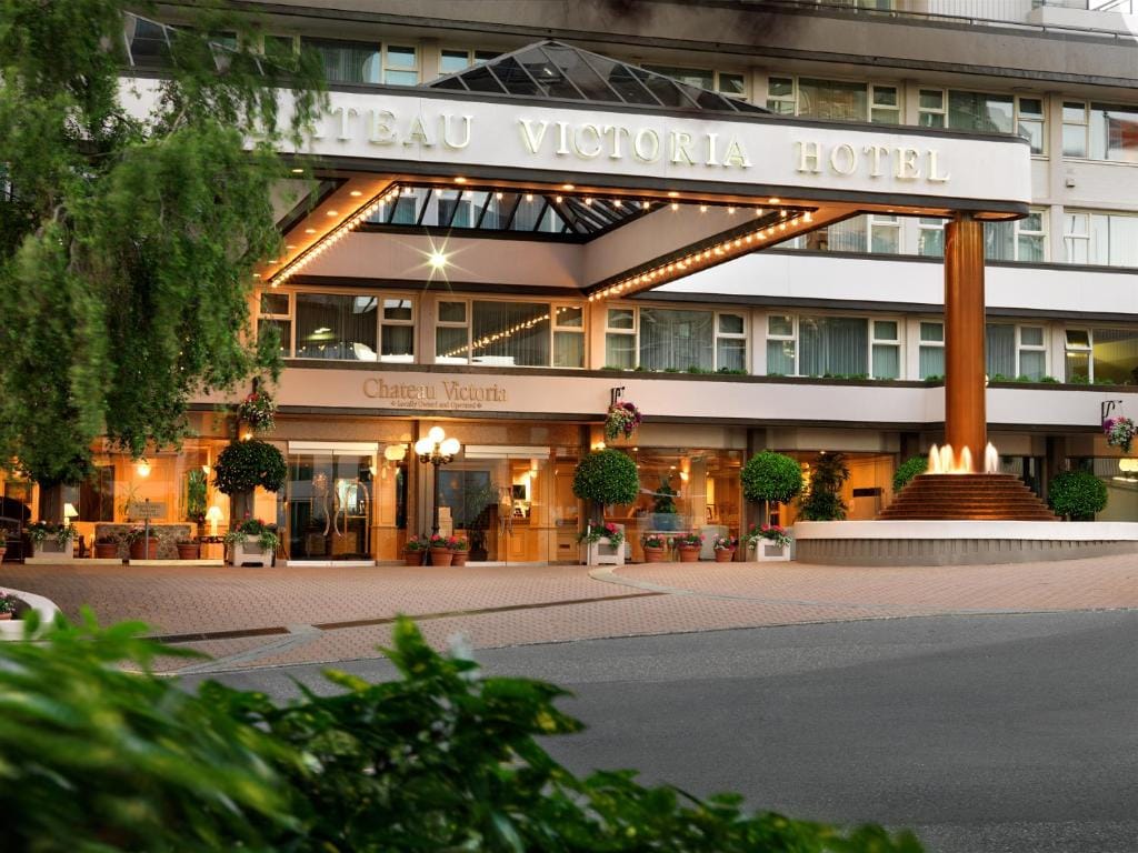 Chateau Victoria Hotel & Suites — 1
