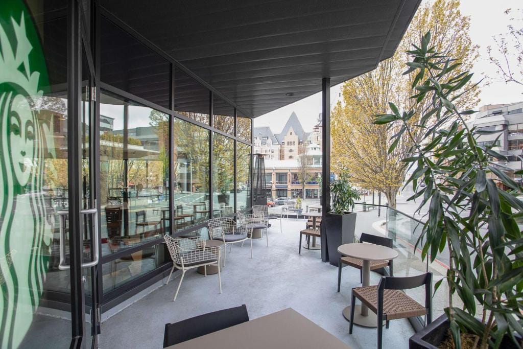 DoubleTree by Hilton Hotel & Suites Victoria — 5