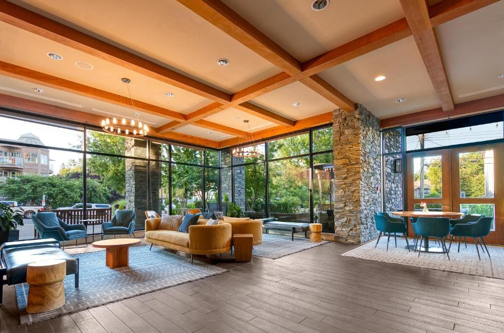 Oswego Hotel — 4