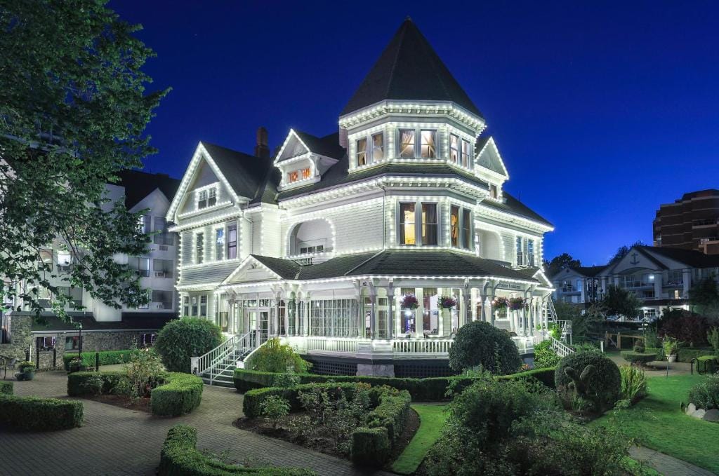 Pendray Inn and Tea House — 1