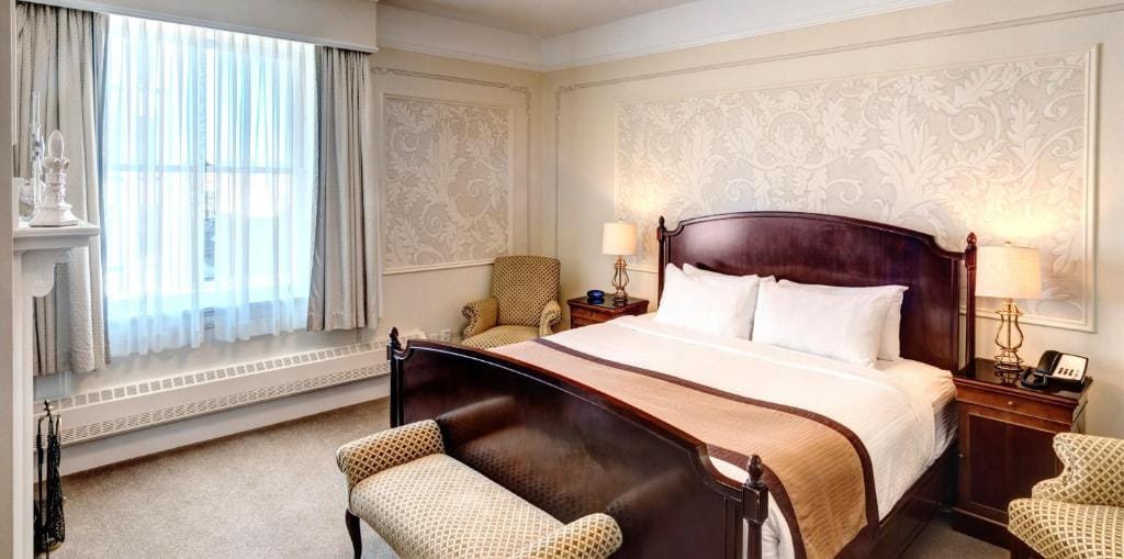 The Inn at the Union Club of British Columbia — 2