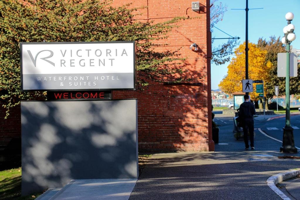 Victoria Regent Waterfront Hotel & Suites — 5
