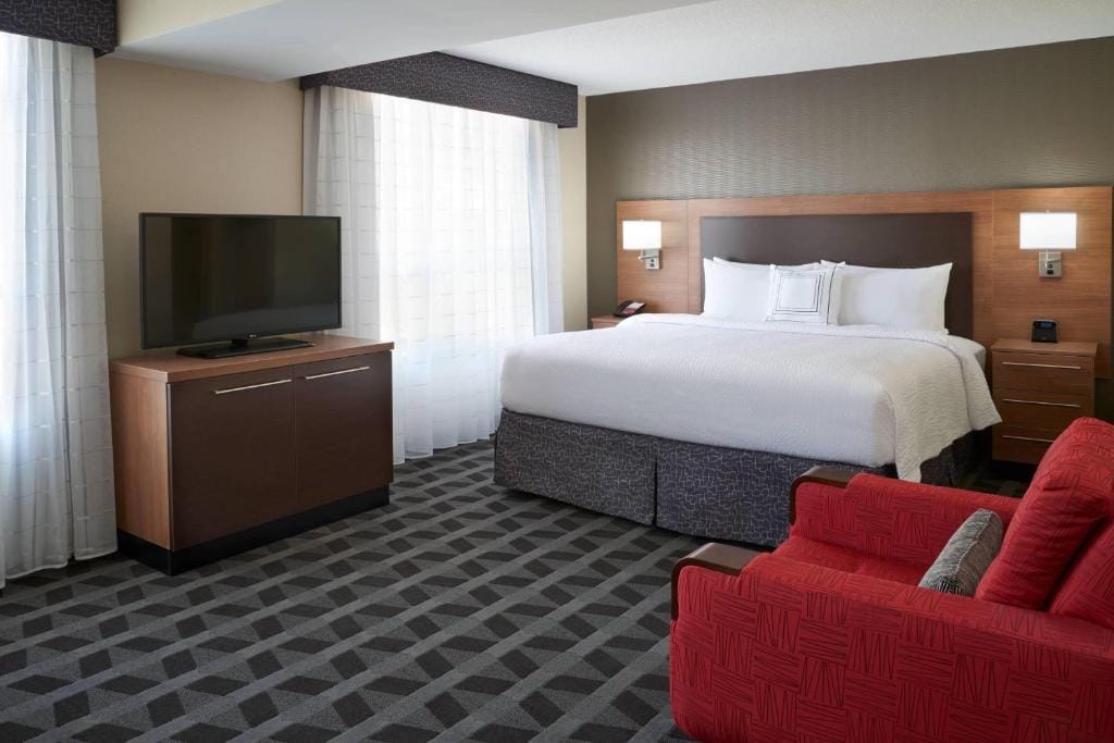 TownePlace Suites by Marriott Windsor — 5
