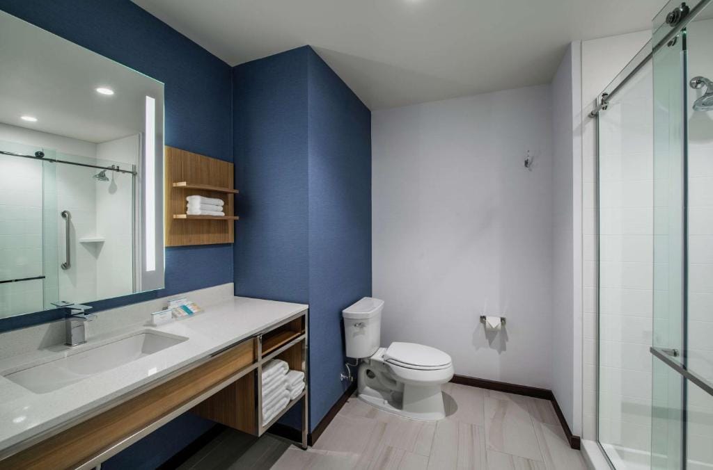 Hilton Garden Inn Winnipeg South — 3