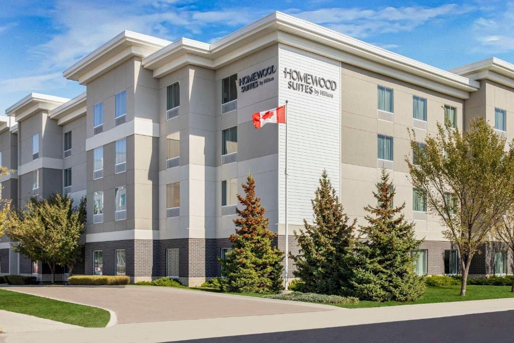 Homewood Suites by Hilton Winnipeg Airport - Polo Park — 1
