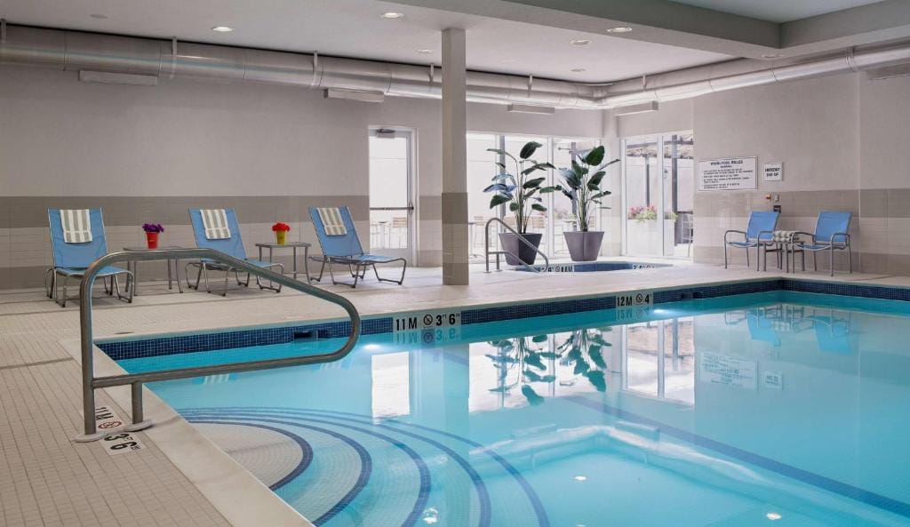 Homewood Suites by Hilton Winnipeg Airport - Polo Park — 4