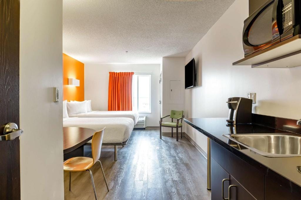 Motel 6-Headingley, MB - Winnipeg West — 2
