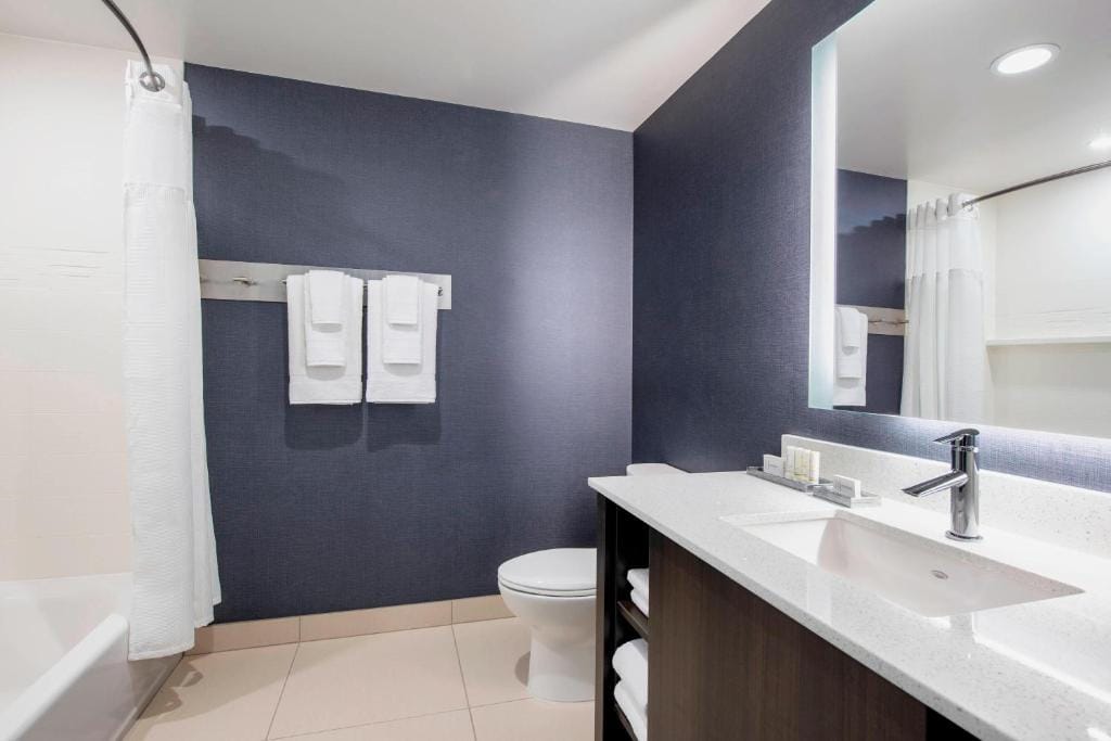 Residence Inn by Marriott Winnipeg — 3