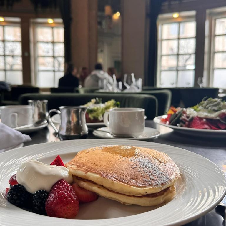 The Fort Garry Hotel, Spa and Conference Centre, an Ascend Collection Hotel — 3
