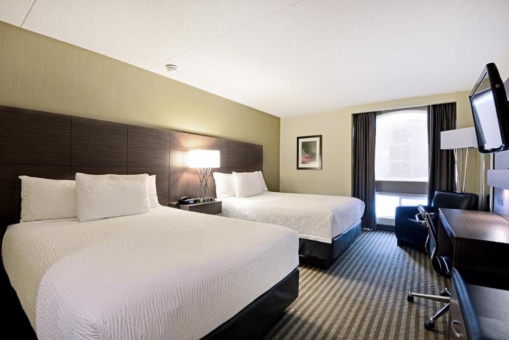 Victoria Inn Hotel and Convention Center Winnipeg — 2